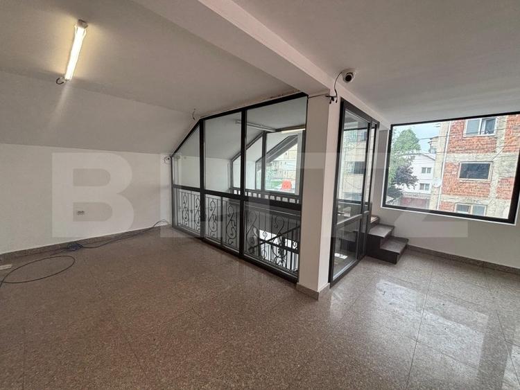 Spațiu comercial, de 154 mp, în Pucioasa
