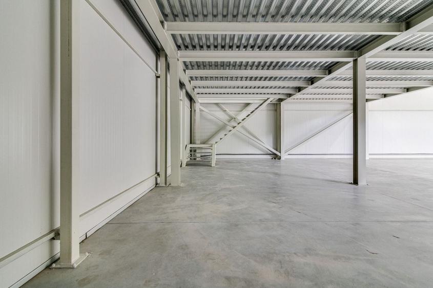 Spațiu comercial, de 988 mp, în Băneasa