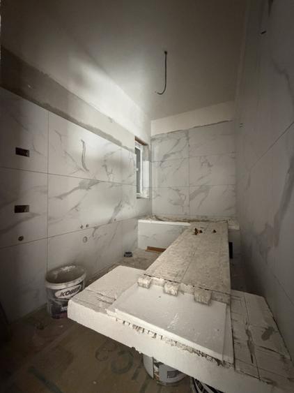 Apartament cu 2 camere decomandat în Giroc