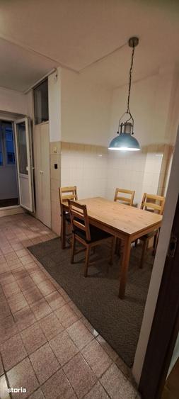 Apartament cu 2 camere decomandat în Centrul Civic