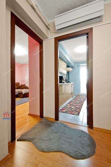 Apartament cu 4 camere decomandat, mobilat în Micro 39