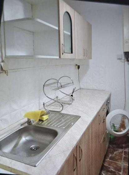 Garsonieră decomandată în Central