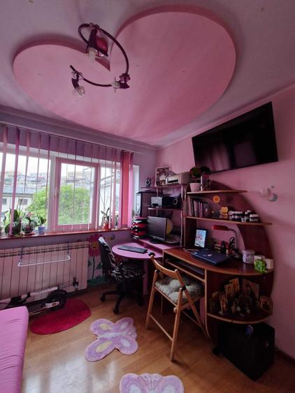 Apartament cu 3 camere decomandat în Dacia