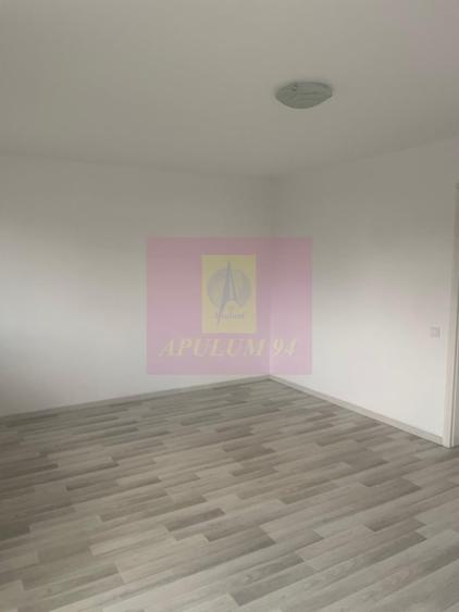 Casă cu 5 camere în Berceni