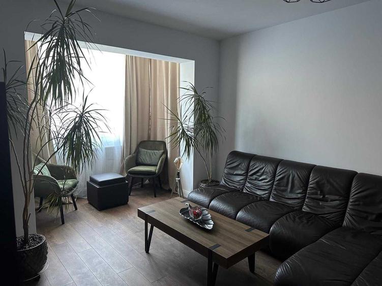 Apartament cu 2 camere semidecomandat în Central