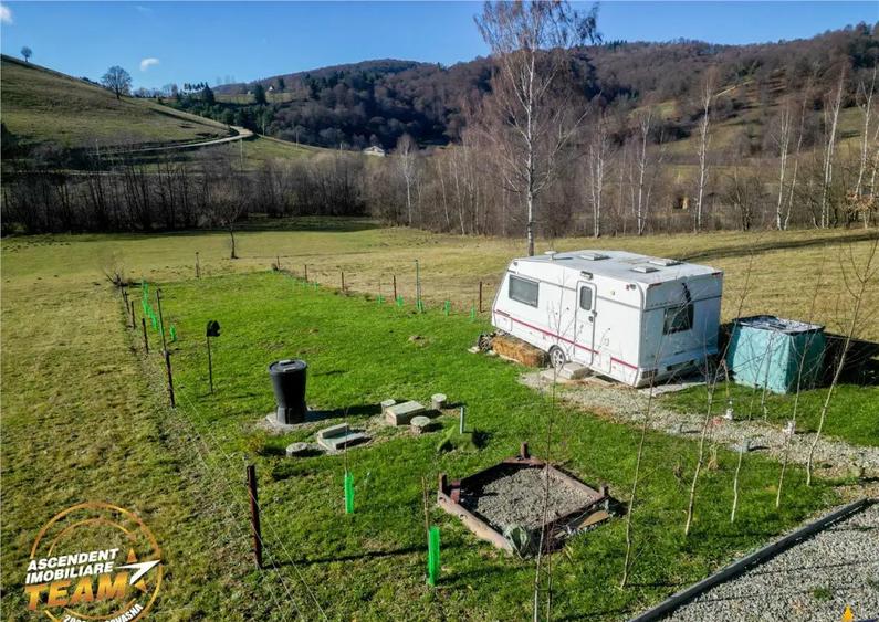Teren de 682 mp, în Nord