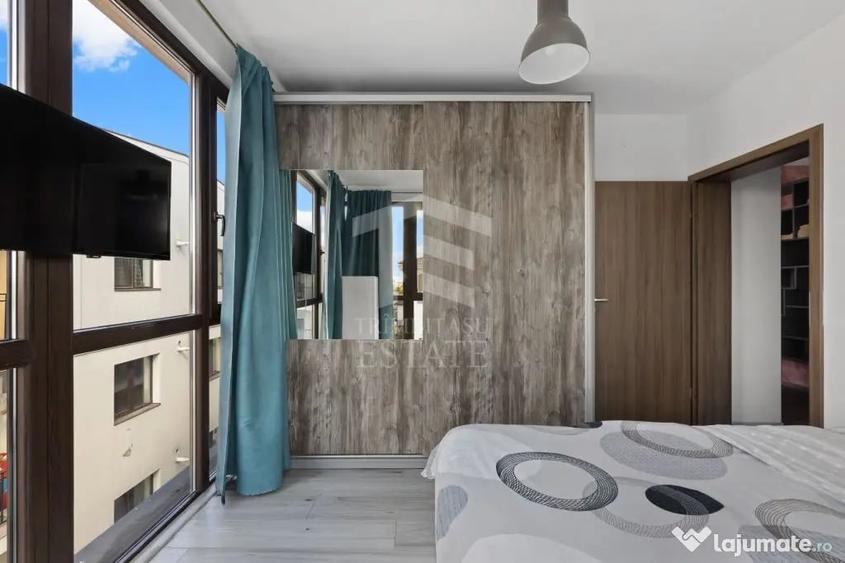 Apartament cu 3 camere semidecomandat în Central