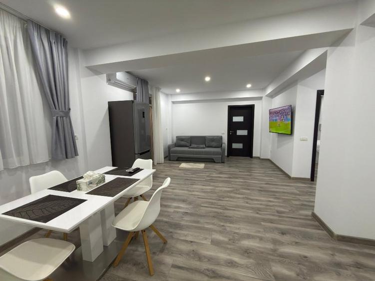 Apartament cu 2 camere decomandat, mobilat în Războieni