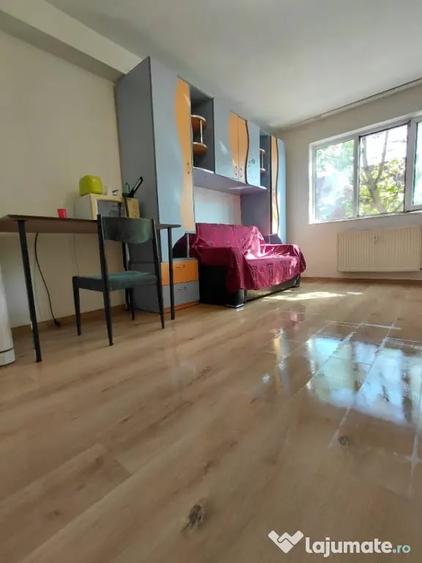 Garsonieră nedecomandată în Central
