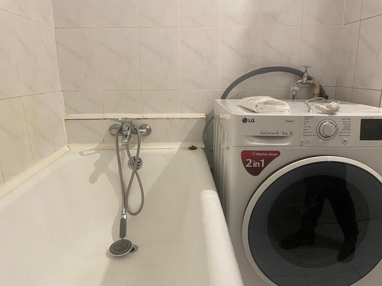 Garsonieră decomandată în Vitan Mall