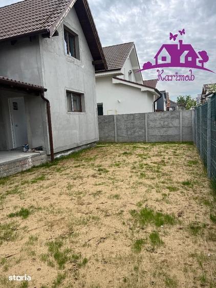Casă cu 3 camere cu Teren 250 Mp în Tokai