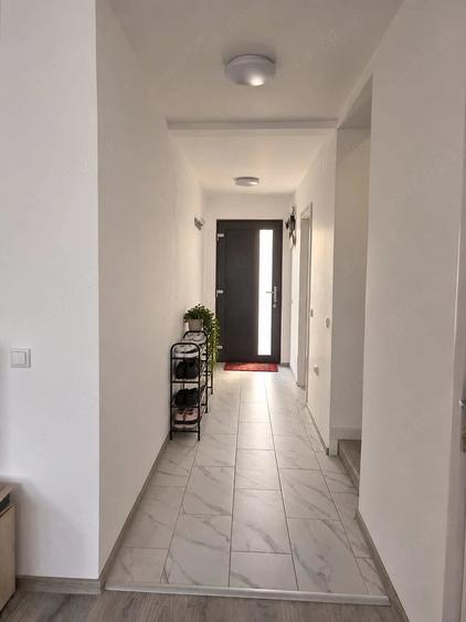 Casă cu 3 camere cu Teren 497 Mp în Tărlungeni
