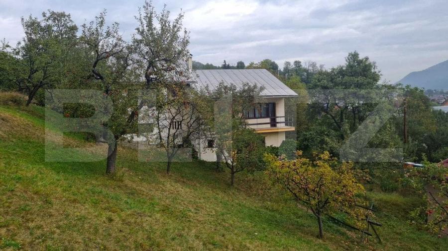 Casă individuală cu 7 camere cu Canalizare în Năsăud