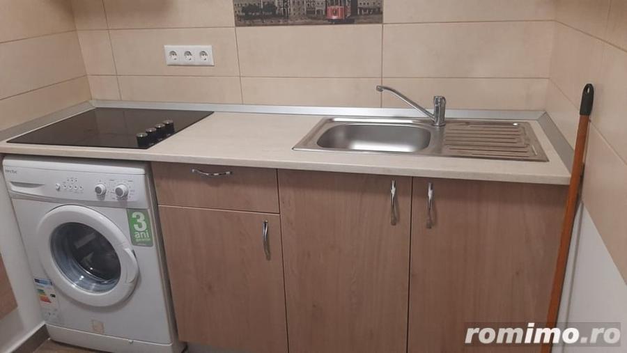 Garsonieră decomandată în Buziașului