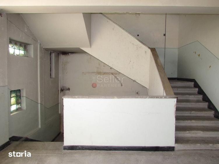Spațiu comercial, de 1,440 mp, în Bartolomeu