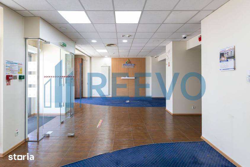Spațiu comercial, de 91 mp, în Nicolae Bălcescu