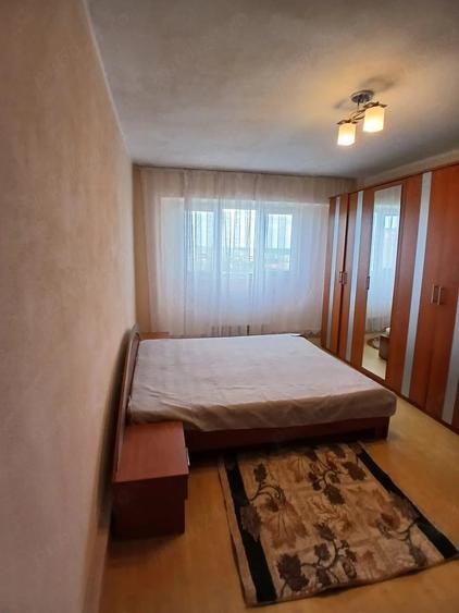 Apartament cu 2 camere decomandat în Mazepa 2