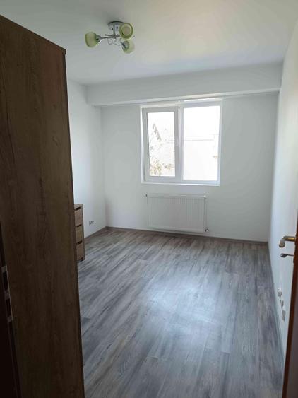 Apartament cu 2 camere decomandat în Berceni