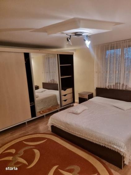 Casă cu 4 camere în Fetești