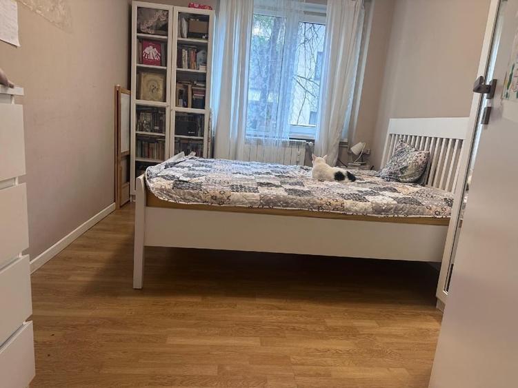 Apartament cu 3 camere, mobilat în Baba Novac