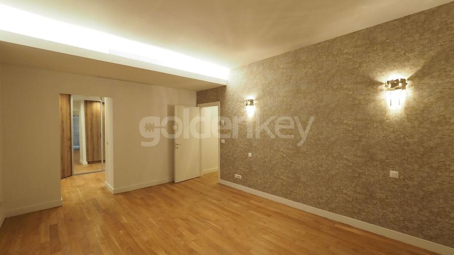Apartament cu 4 camere decomandat, mobilat în Șoseaua Nordului