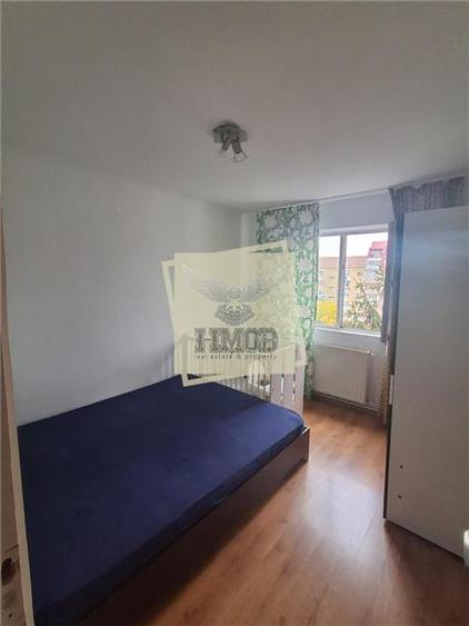 Apartament cu 2 camere semidecomandat în Vasile Aaron