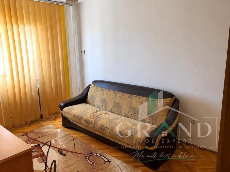 Apartament cu 3 camere decomandat, mobilat în Mănăștur