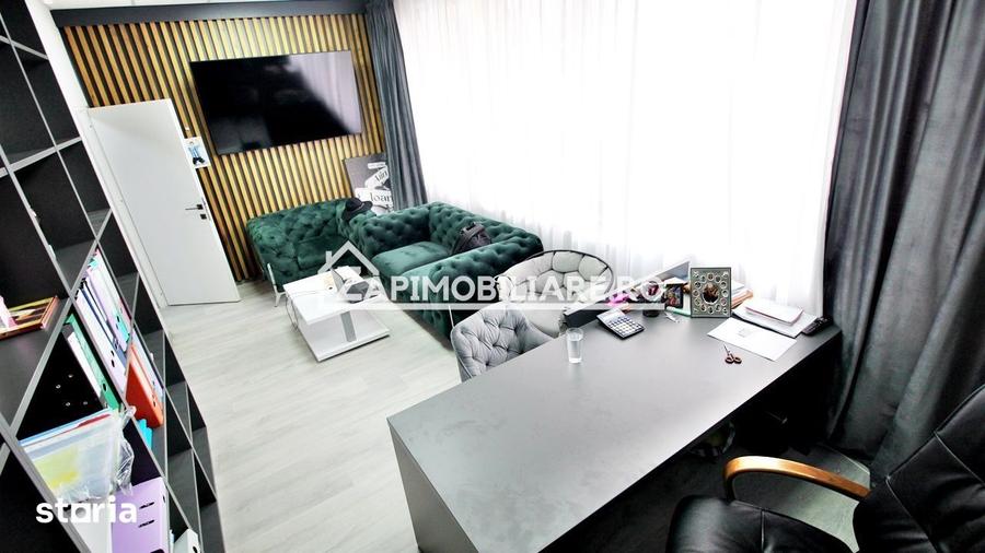 Spațiu comercial, de 220 mp, în Central