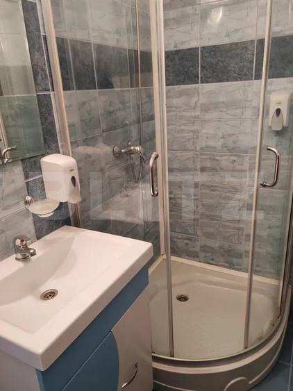 Spațiu comercial, de 500 mp, în Corunca