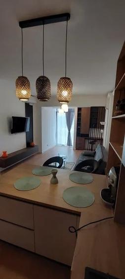 Apartament cu 2 camere decomandat, mobilat în Florești