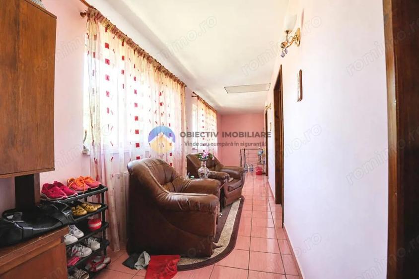 Casă cu 3 camere cu Teren 1800 Mp în Bistrița