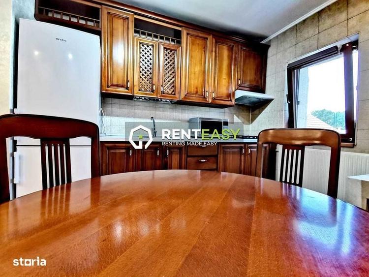 Apartament cu 4 camere în Târgu Cucu