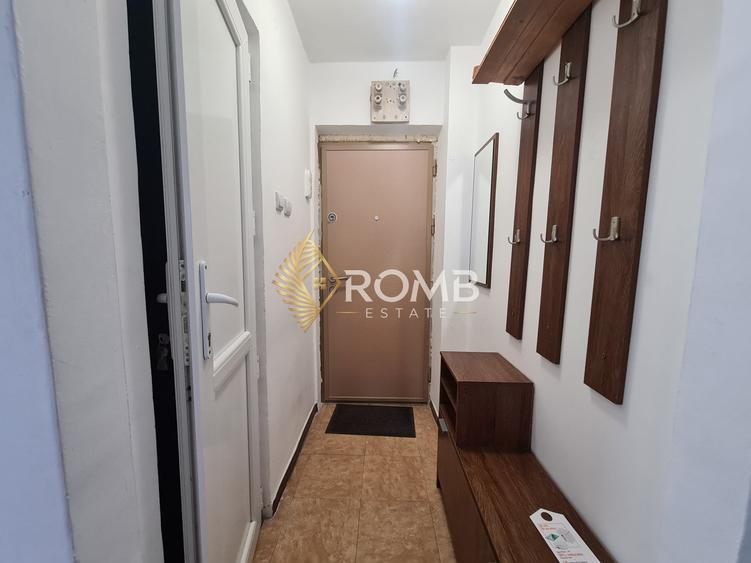 Apartament cu 2 camere semidecomandat, mobilat în Gheorgheni