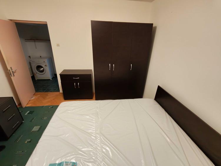 Apartament cu 3 camere decomandat în Timpuri Noi