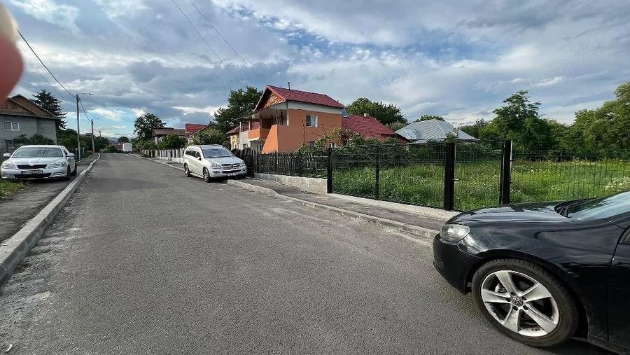 Teren de 2144 mp, în Central