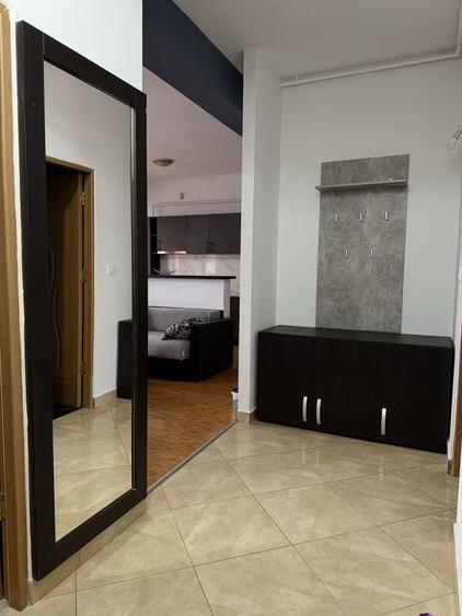 Apartament cu 3 camere decomandat în UTA