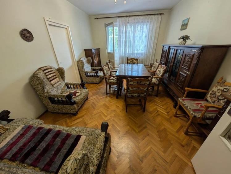 Apartament cu 3 camere decomandat, mobilat în Grigorescu