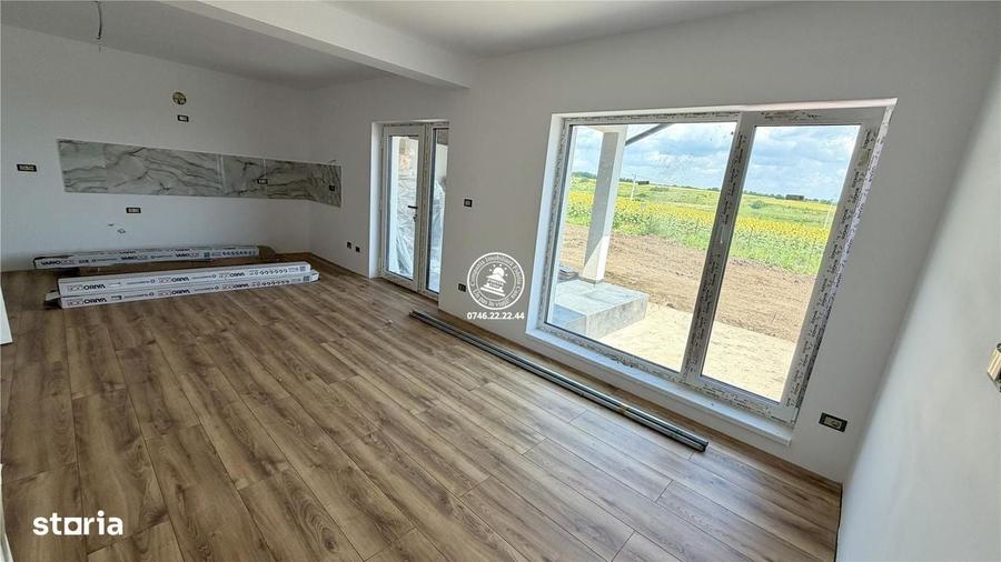 Casă cu 3 camere în Aroneanu