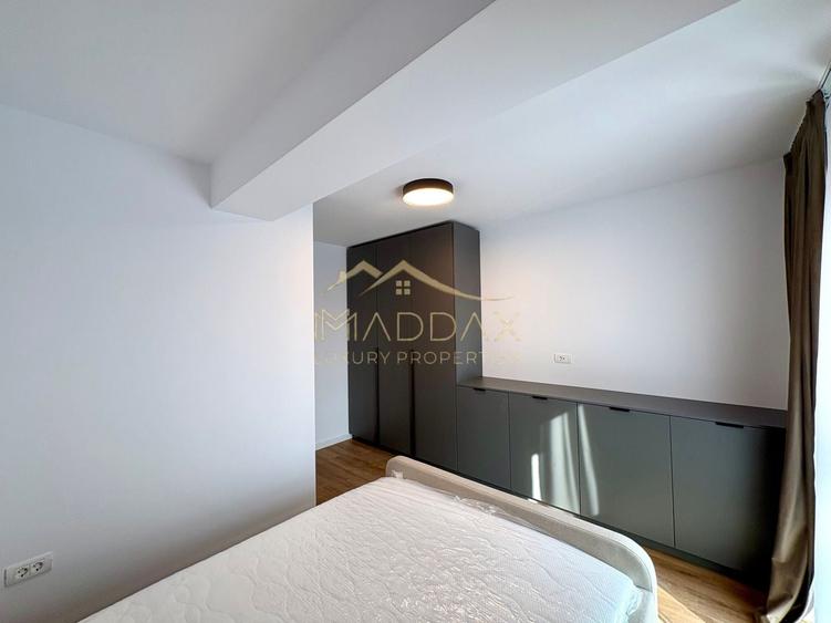 Apartament cu 2 camere semidecomandat, mobilat în Băneasa