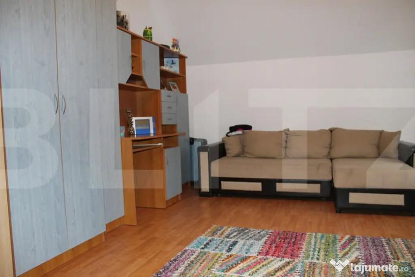 Casă cu 4 camere cu Teren 396 Mp în Central