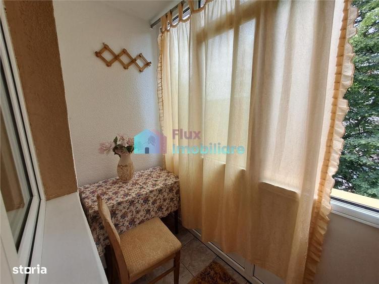 Apartament cu 2 camere nedecomandat în George Enescu