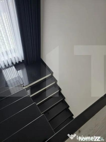 Casă cu 4 camere cu Teren 373 Mp în Central