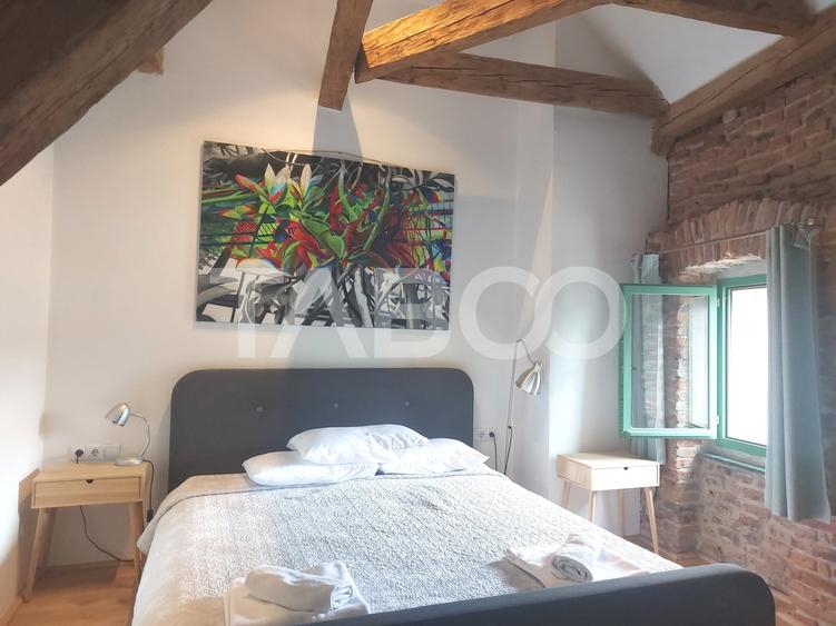 Duplex cu 13 camere cu Canalizare în Cisnădie