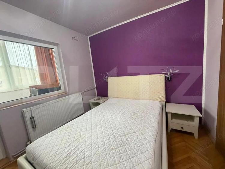 Apartament cu 3 camere decomandat în Girocului
