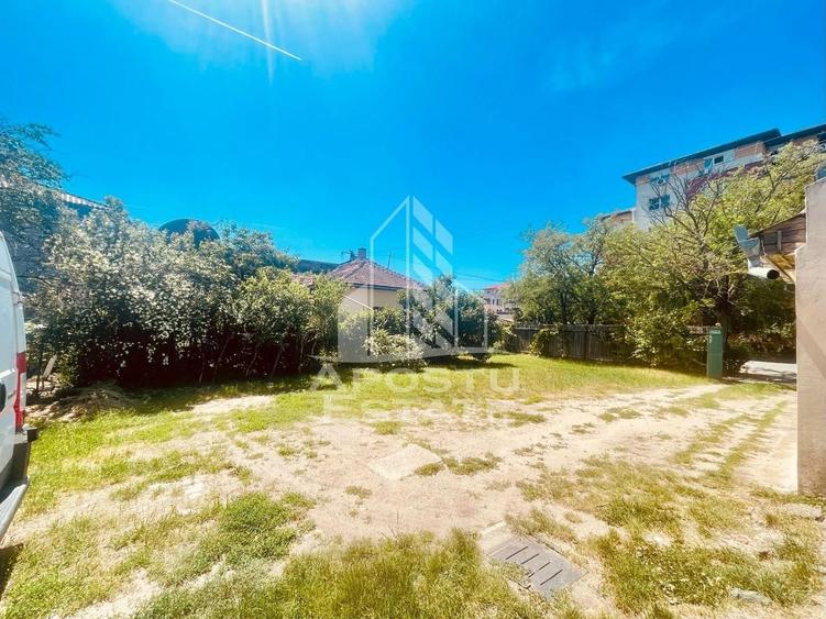 Birou, de 67.050003051758 mp, în Alfa