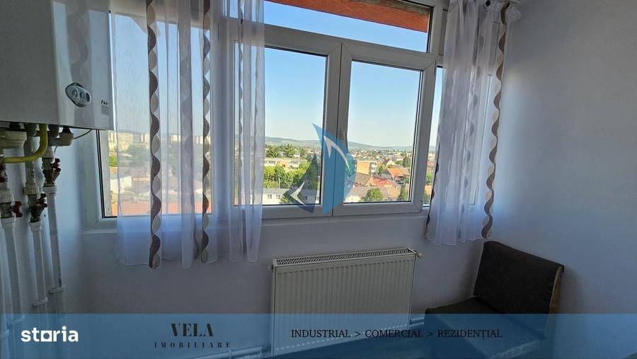 Apartament cu 3 camere decomandat în Semicentral