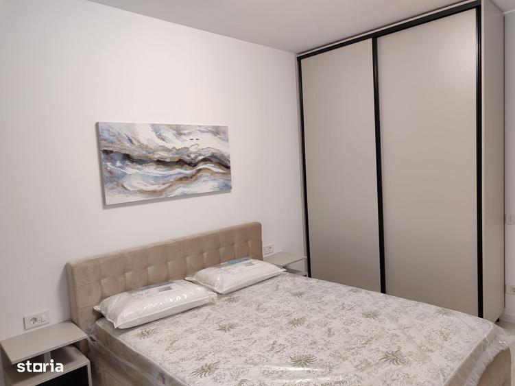 Apartament cu 3 camere decomandat în Păulești