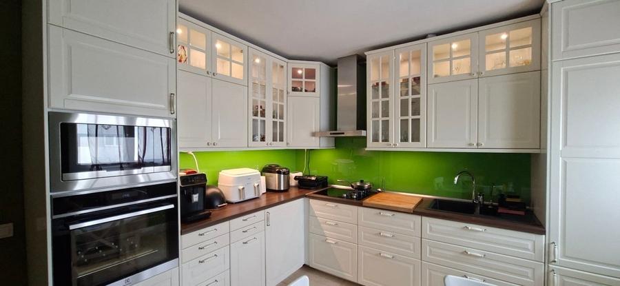 Apartament cu 5 camere decomandat, mobilat în Pantelimon