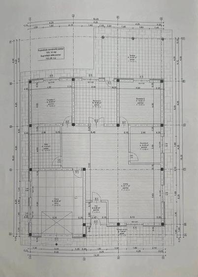 Casă cu Teren 1176 Mp în Horia