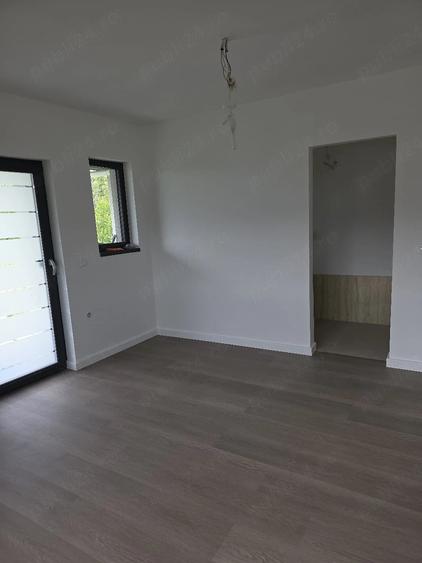 Casă cu 4 camere cu Teren 1200 Mp în Tăuții-Măgherăuș